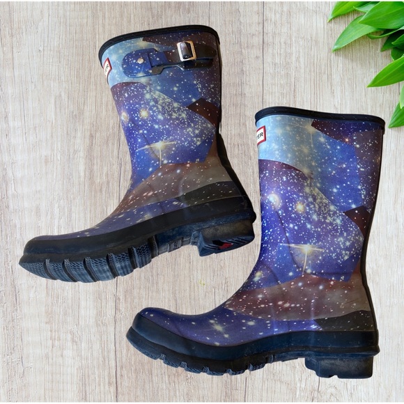 Hunter Boots Galaxy Mid-Height Rain Boots - Picture 4 of 10